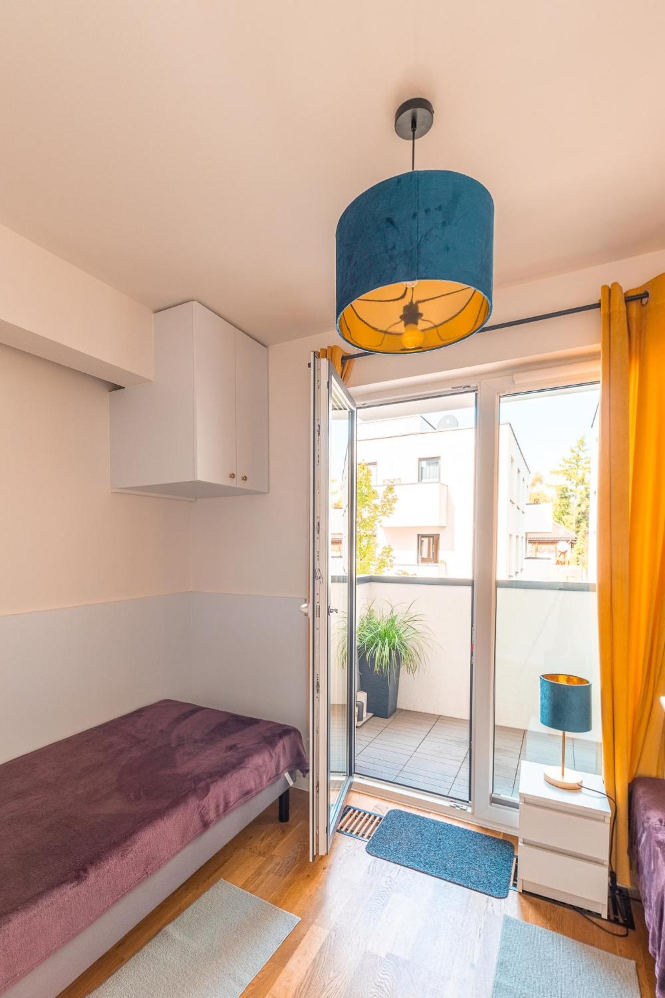 Apartament Chmielna Gold Lägenhet Krasków Exteriör bild